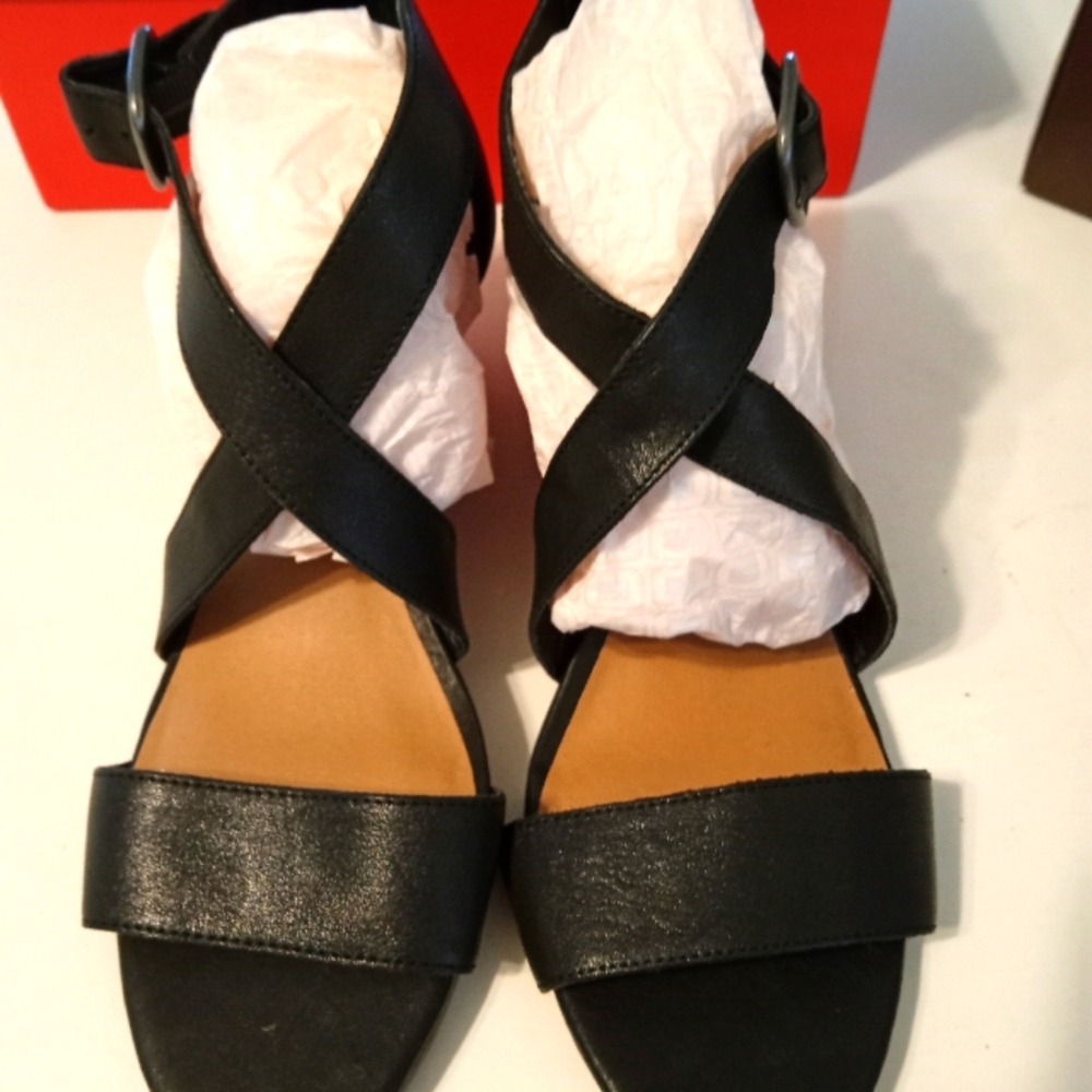 Lucky Brand Sandals blk leather 8.5